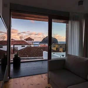 Vivienda El Ciprés. Terraza Con Espectaculares Vistas Al Mar. Apartamento